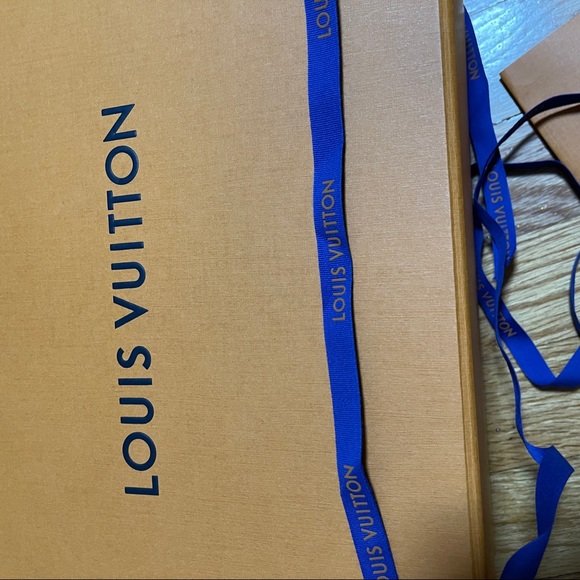 Louis Vuitton Box - Picture 10 of 15